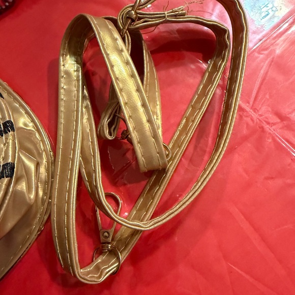 Hello Kitty Gold Patent Argyle Crossbody Purse Embroidered Sanrio Shoulder Bag - Picture 5 of 5